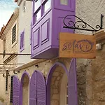 فندق Selavi