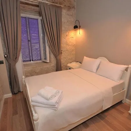 Hotel Selavi