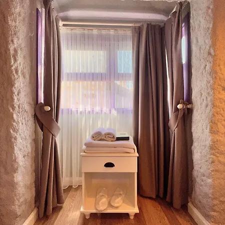 Otel Selavi *